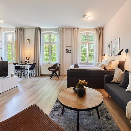 Studio3 Zentral Und Ruhig Mit Parkplatz, 5 Min Z Bali-T Und Gop, Boxspringbett 바트왼하우젠 외부 사진