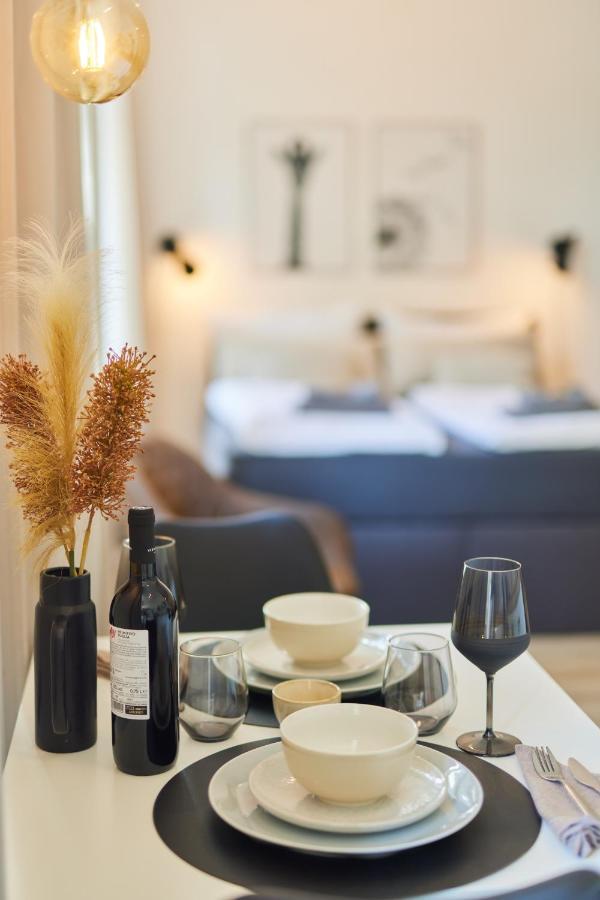 Studio3 Zentral Und Ruhig Mit Parkplatz, 5 Min Z Bali-T Und Gop, Boxspringbett 바트왼하우젠 외부 사진