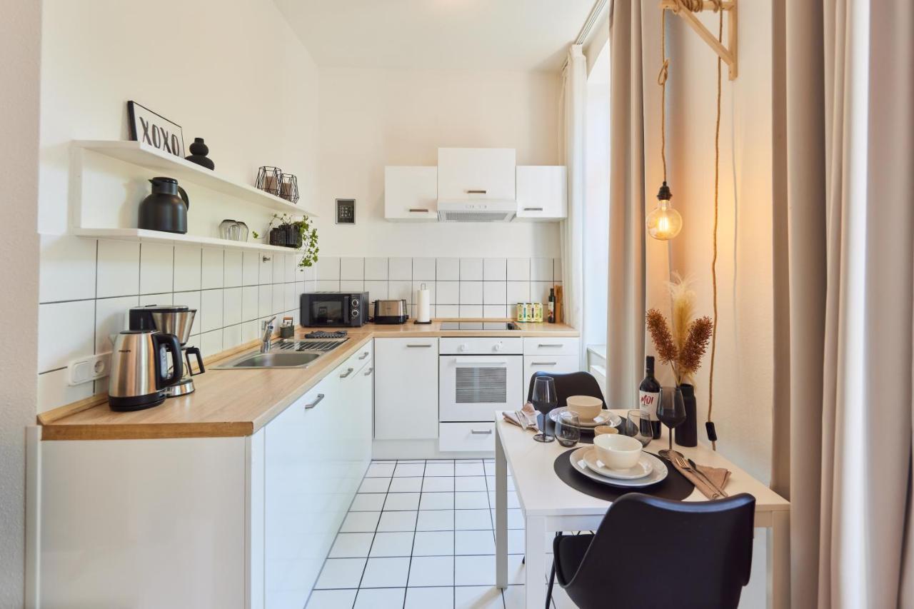 Studio3 Zentral Und Ruhig Mit Parkplatz, 5 Min Z Bali-T Und Gop, Boxspringbett 바트왼하우젠 외부 사진