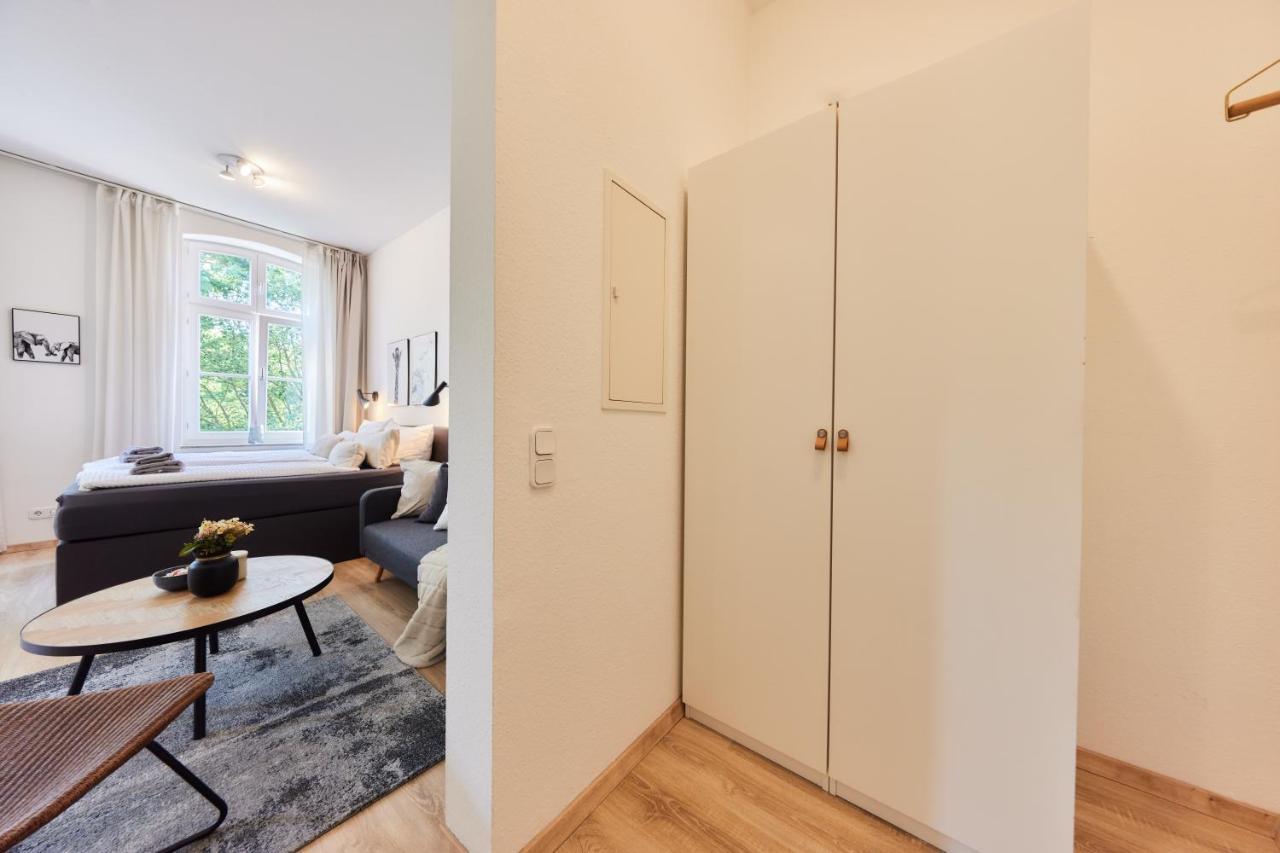 Studio3 Zentral Und Ruhig Mit Parkplatz, 5 Min Z Bali-T Und Gop, Boxspringbett 바트왼하우젠 외부 사진
