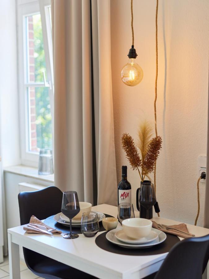 Studio3 Zentral Und Ruhig Mit Parkplatz, 5 Min Z Bali-T Und Gop, Boxspringbett 바트왼하우젠 외부 사진