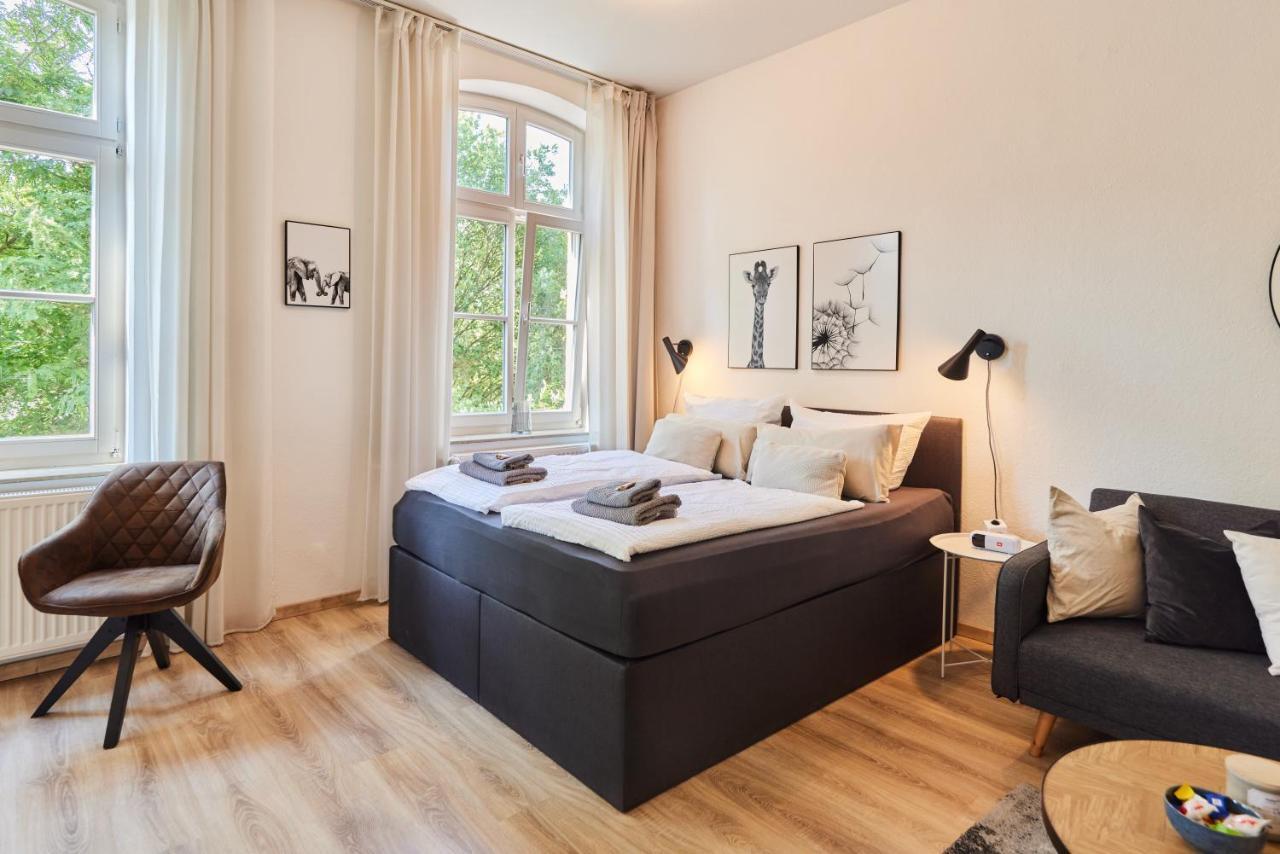 Studio3 Zentral Und Ruhig Mit Parkplatz, 5 Min Z Bali-T Und Gop, Boxspringbett 바트왼하우젠 외부 사진